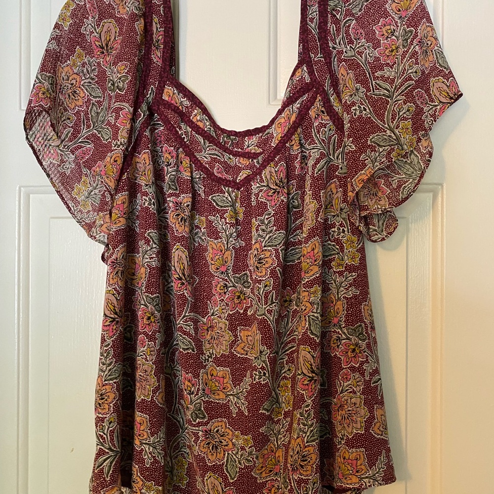 LOFT Floral Burgundy Women's Top
